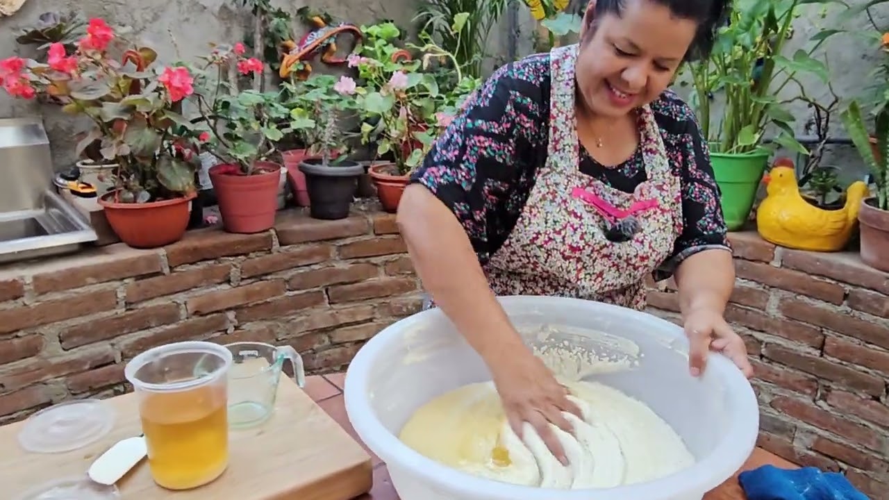 CON TAN SOLO 4 INGREDIENTES PREPARAS TU MASA PARA TAMALES 