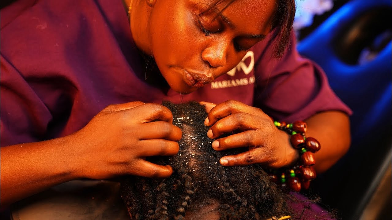 ASMR✨gum cracking scalp greasing, blowing and scratch massage.