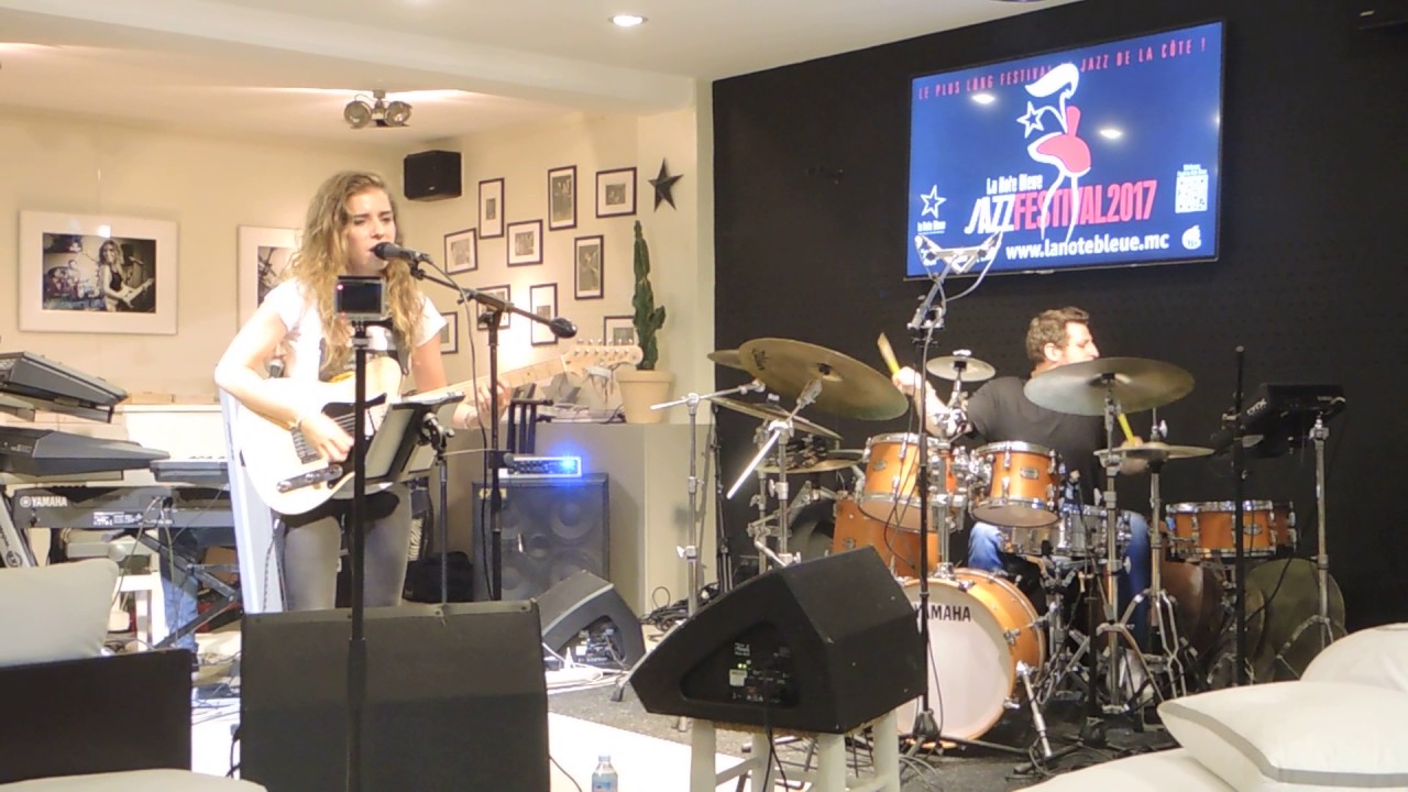 Hyleen At La Note Bleue Monaco 26 Juillet 2017