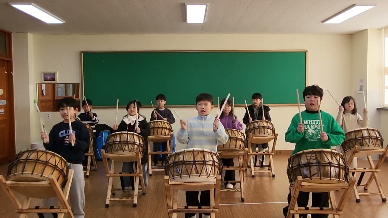 도심초 2학년 난타 [캔디]