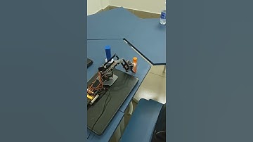 Cánh tay robot ứng dụng trí tuệ nhân tạo - Giáo cụ dạy học STEM