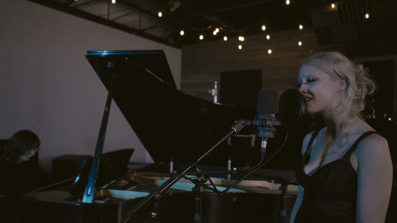 chloe moriondo - shoreline (piano version)