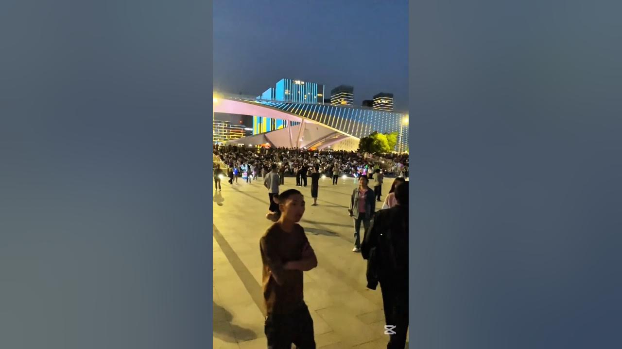 Sing and Shine at Taihu Lake #suzhou #china Sing and Shine at Taihu Lake #suzhou #china