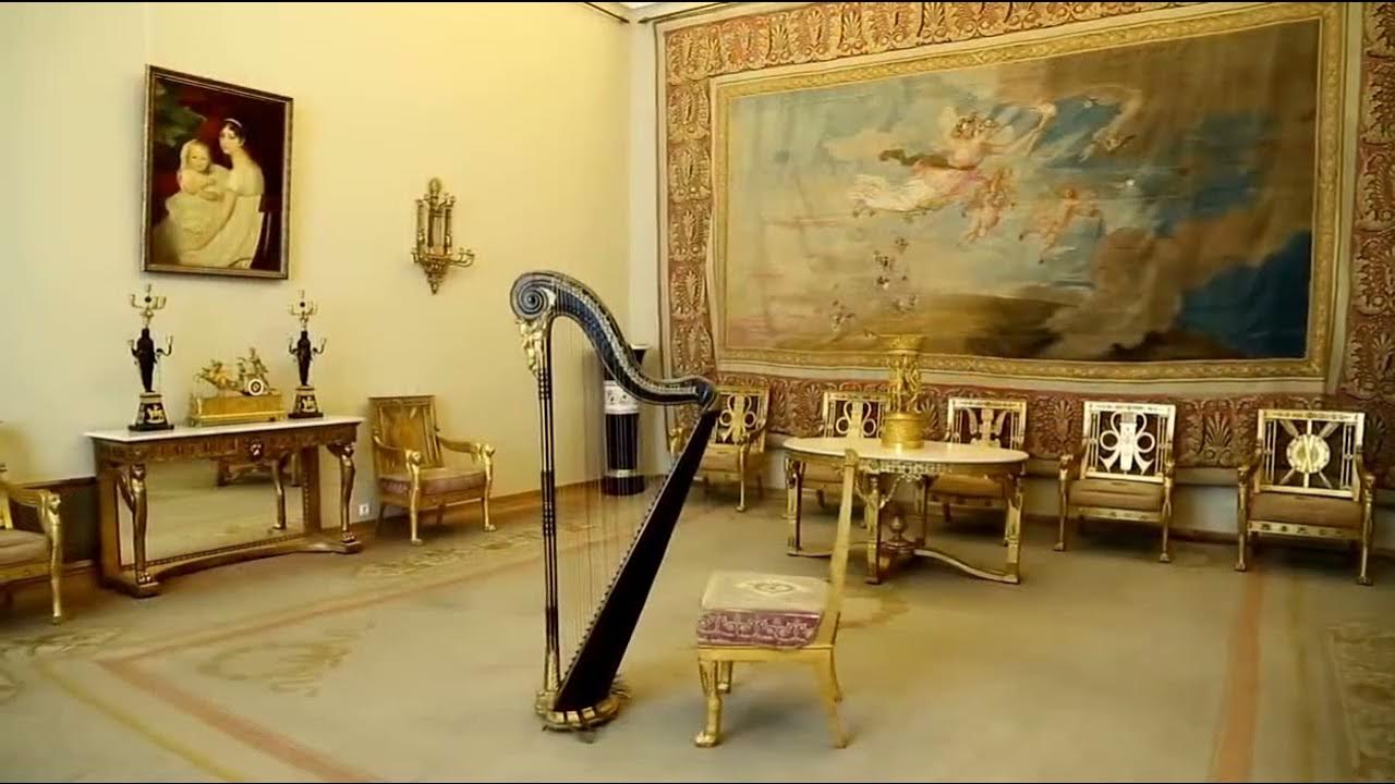 Фото комнат эрмитажа. Эрмитаж золотая гостиная. Эрмитаж колыбель. Малахитовая комната в эрмитаже. Малахитовый зал зимнего дворца.