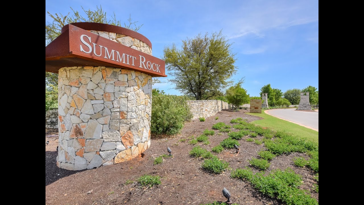 Undoubtedly the Best Views in Summit Rock