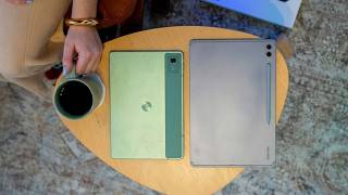 Moto Pad 2026 vs Samsung Galaxy Tab S10 FE | Real Tablet Fight 🤯