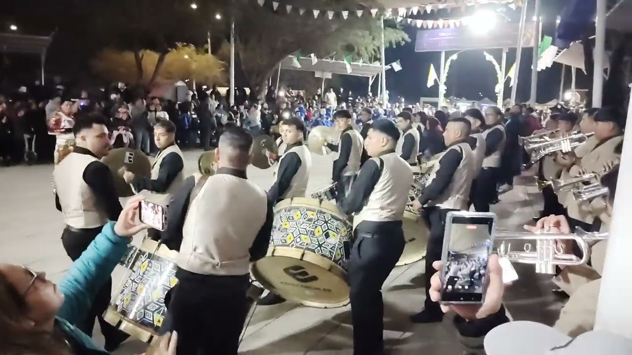 Banda la espectacular tirana 2025