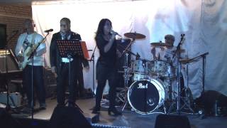 Band SUARA BARU ft. Siwi Yunia - Janganlah Kau Berkata Benci - In Event Centre Bredeweg Moerkapelle