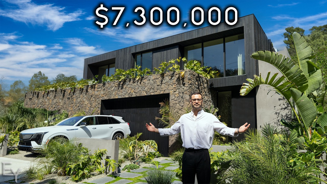 Inside a $7,300,000 Tropical Los Angeles Home