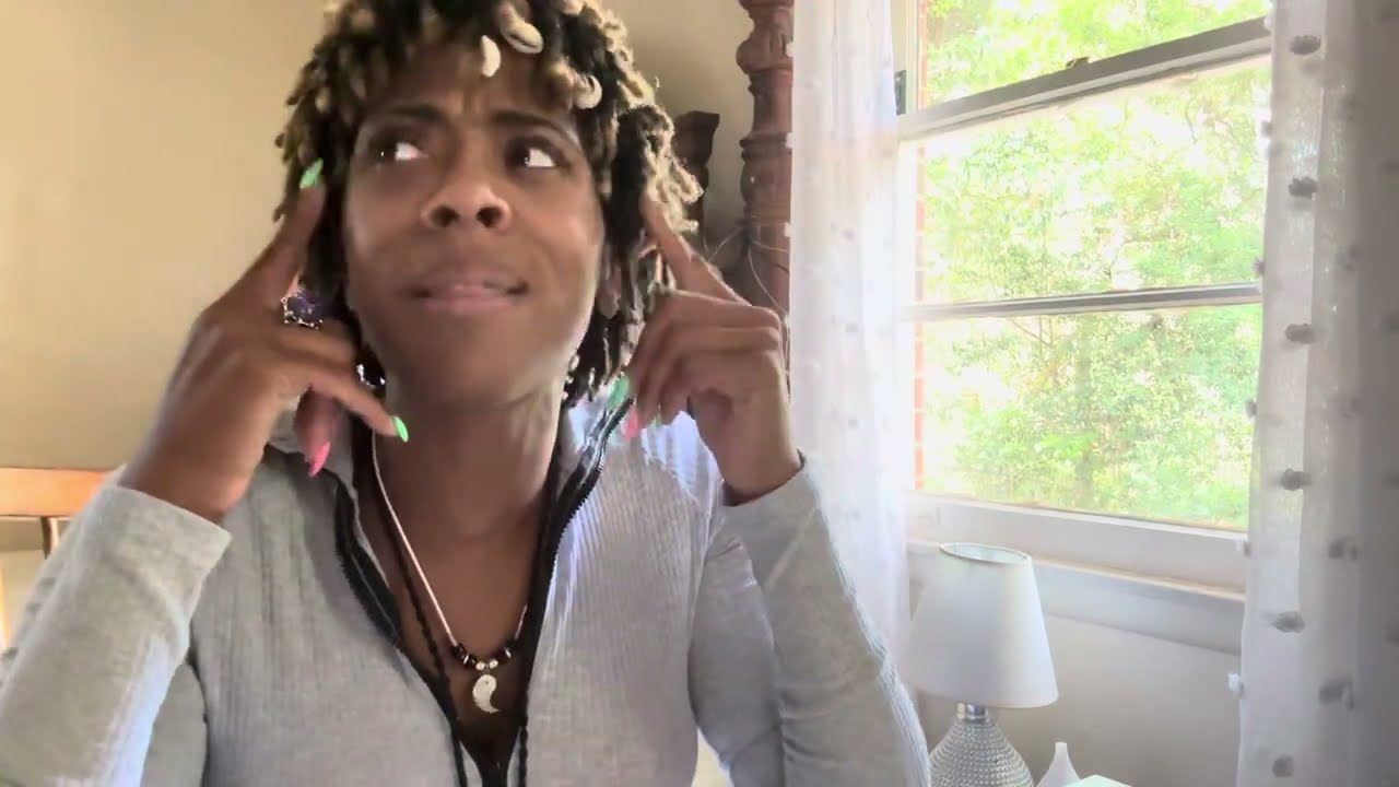 Pisces ♓️ SOMEONE DOESN’T WANT YOU TO HEAR THIS MESSAGE! 🤦🏽‍♀️THEY R WORRIED ABOUT YOUR FUTURE🤨