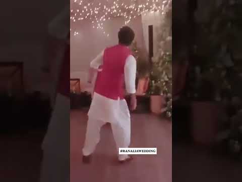 Ranbir Kapoor & Alia Bhatt Dance On #ChaiyyaChaiyya Song At Their Post-Wedding Ceremony #Shorts