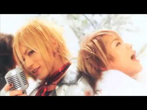 DaizyStripper 『KISS YOU』 - YouTube