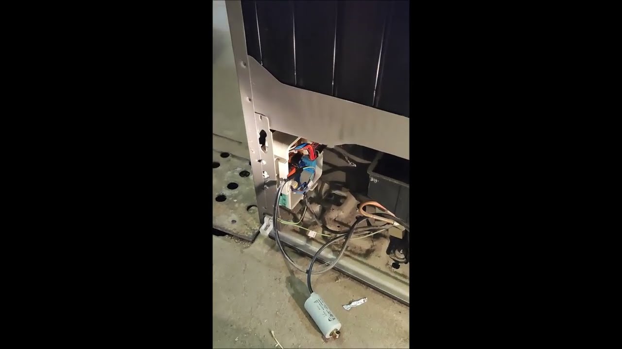 Relais et klixon pour Réfrigérateur, Congélateur ELECTROLUX 2390257927