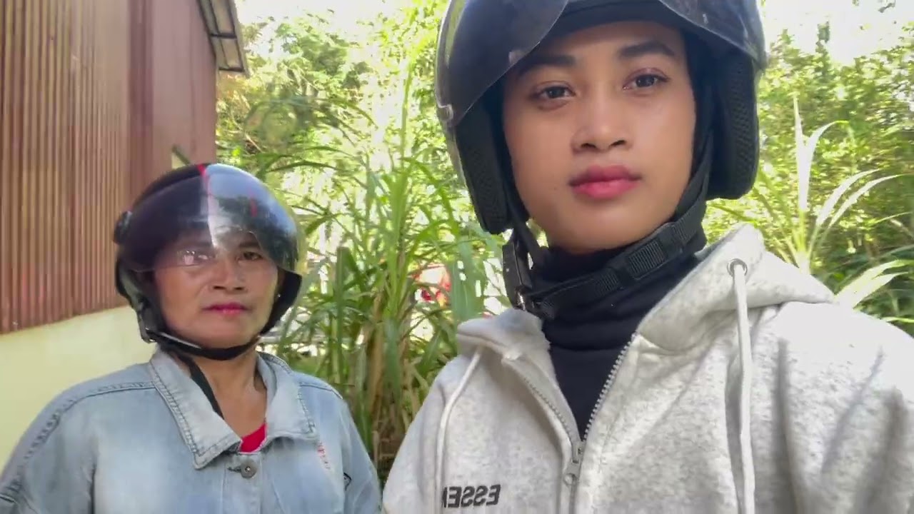Today, we are on the way to Battambang City