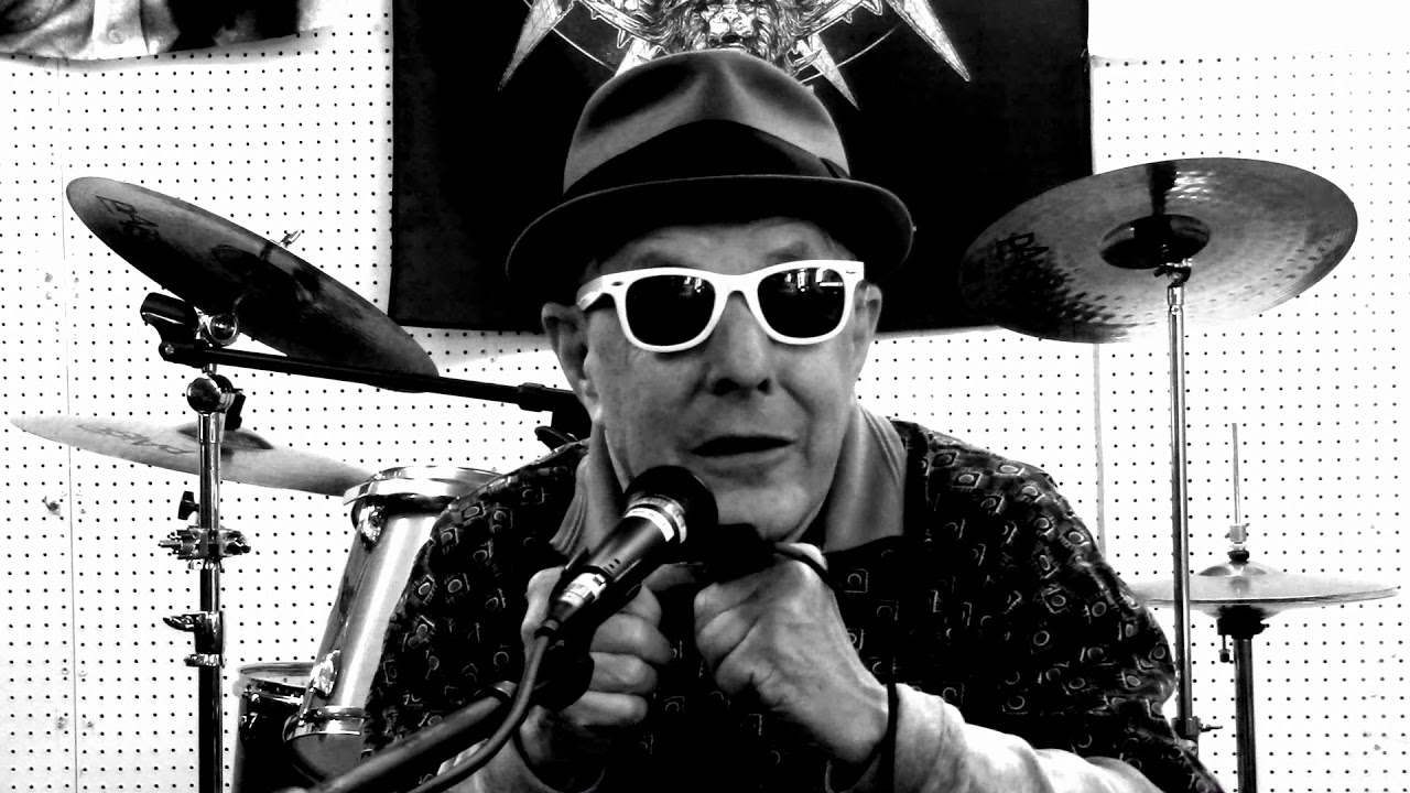 Mr. Blues - Blues All Around My Bed