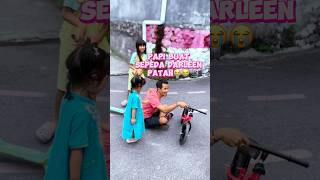 PAPI JATUH NAIK SEPEDA DARLEEN😭 SEPEDANYA RUSAK😭#trending #viralvideo #shortviral