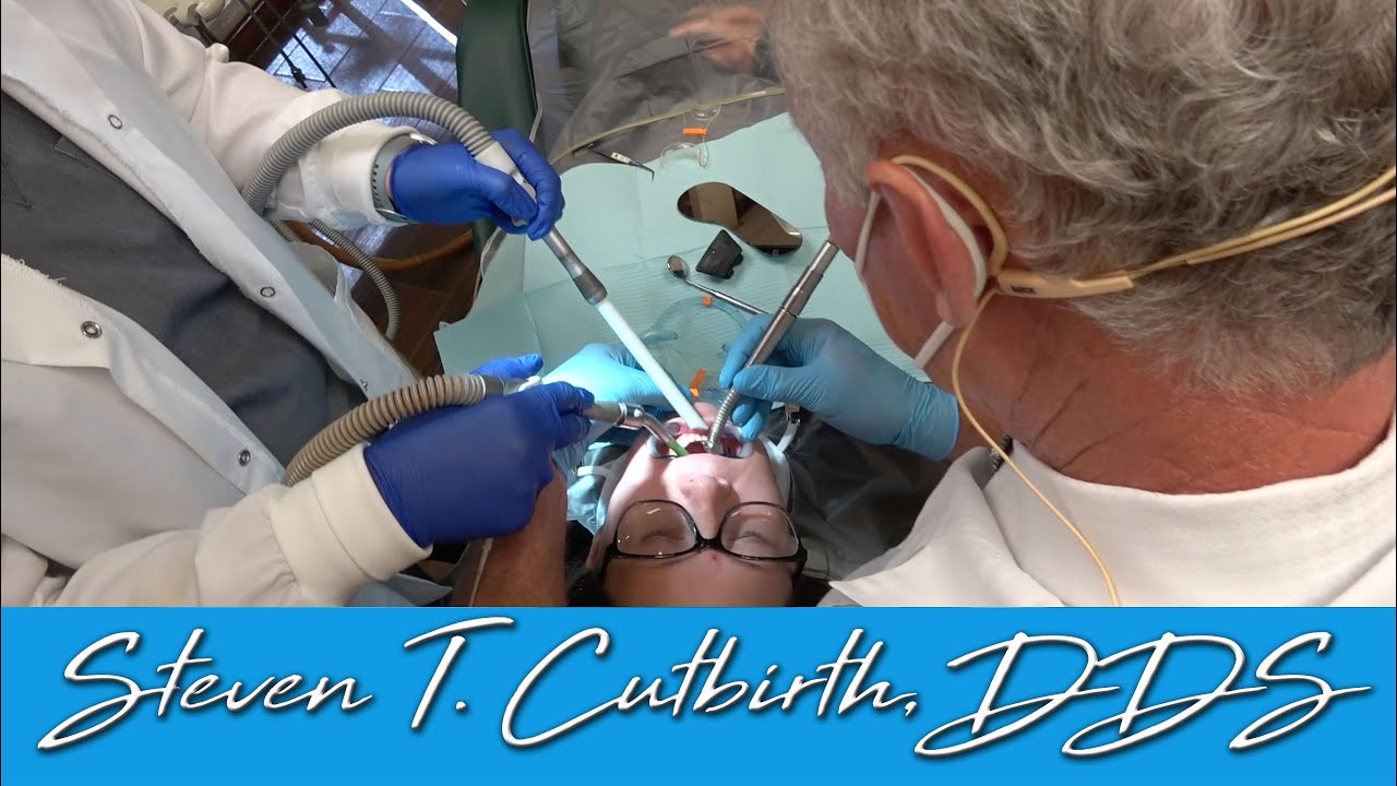 How to Retract & Aspirate Dental Minute with Steven T. Cutbirth, DDS