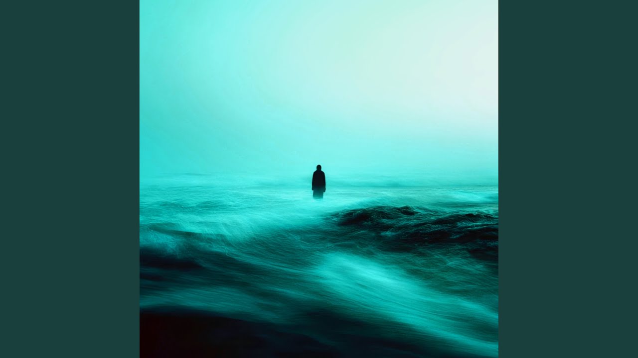 在 YouTube 上觀看「clouds (slowed)」 在 YouTube 上觀看「clouds (slowed)」