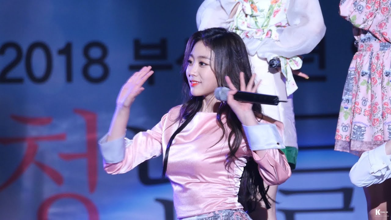 180331 부산 청춘 콘서트 러블리즈 (lovelyz) 아츄 (ah-choo) 지수 4K직캠 / fancam - YouTube