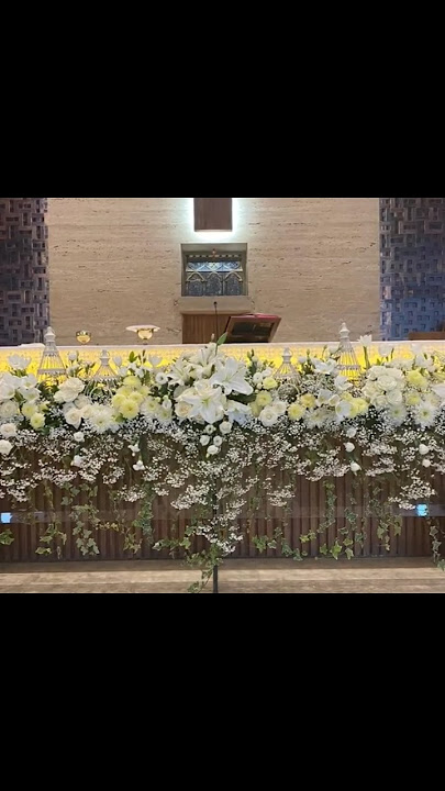 Clip Kumpulan Ide Rangkaian Bunga Altar Gereja. Klik video utk versi lengkapnya ya... 🥰