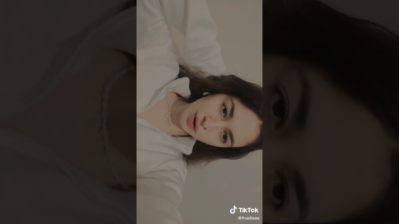 فروئلا وارد می‌شود 😁🫶🤍 Fruella enters.  