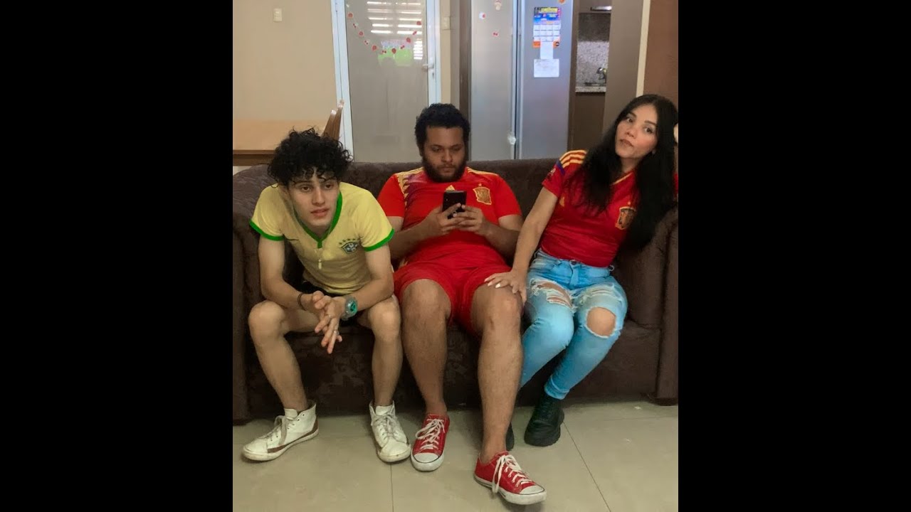 ELLA le fue INFIEL a su NOVIO mientras VEÍAN el MUNDIAL