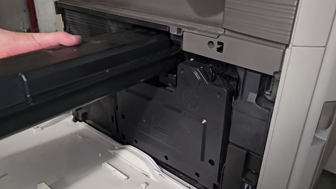 Replacing Toner Sharp MX-M365, M465 And MX-M565
