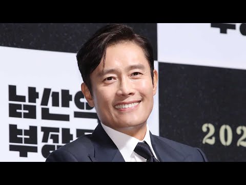 북한 공작원·권력 2인자…이병헌의 변신 / 연합뉴스TV (YonhapnewsTV)