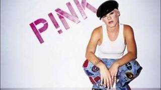 Video thumbnail of "P!nk - I´m Not Dead"