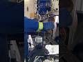FIRMLY HOLDING END MILL IN VERTICAL MILLING MACHINE PRIOR HEAVY OPERATIONS