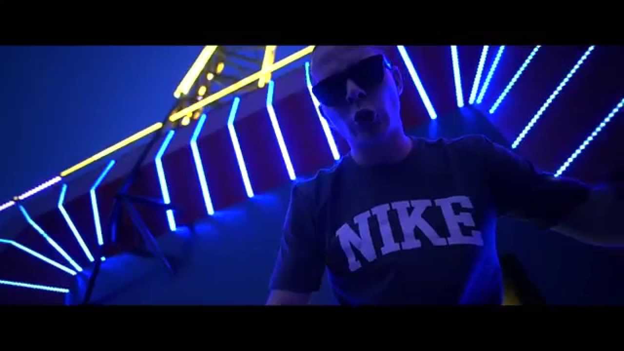Miky Mora - INVÁZIA SLOV /prod. MPK/
