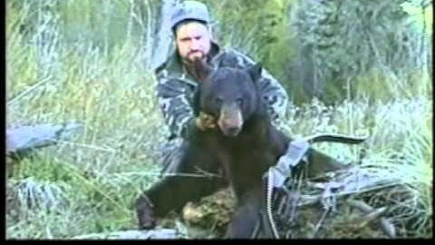 Bear Hunting with Bob Bearman @ Nipigon River Hunts