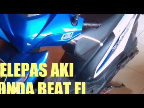 cara mudah ganti aki Honda beat fi,vario fi mudah hanya butuh obeng saja. Salam sukses.. 