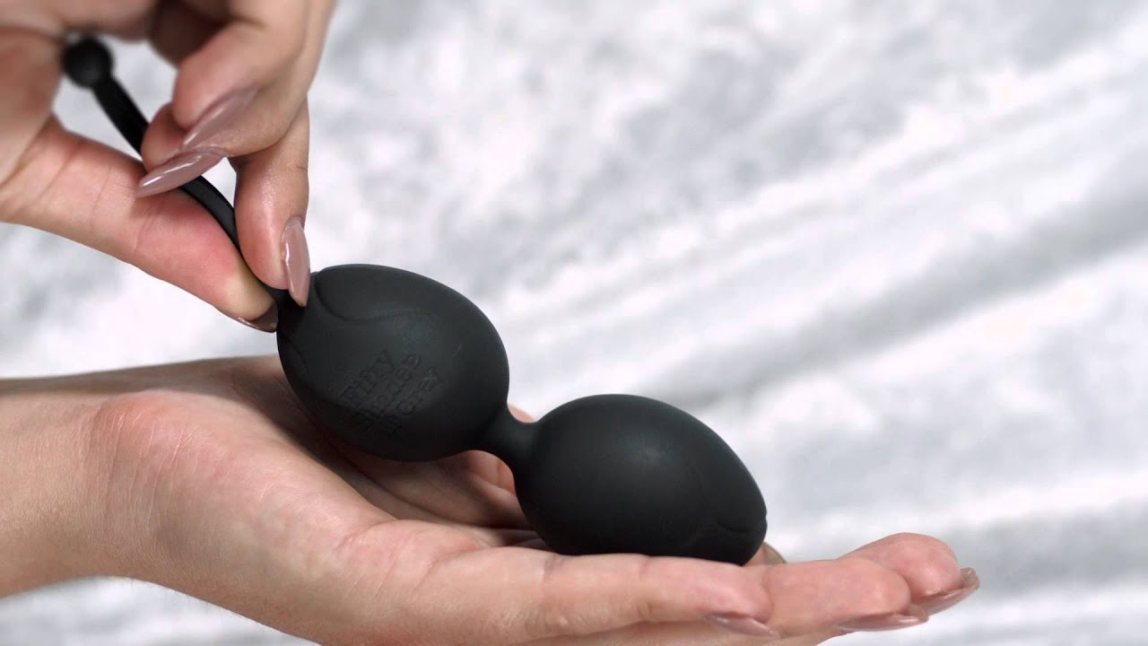 FS40166 Fifty Shades of Grey Delicious Pleasure Silicone Ben Wa Balls