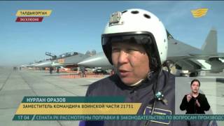 Молодые военные летчики совершили первые полеты на СУ-30СМ