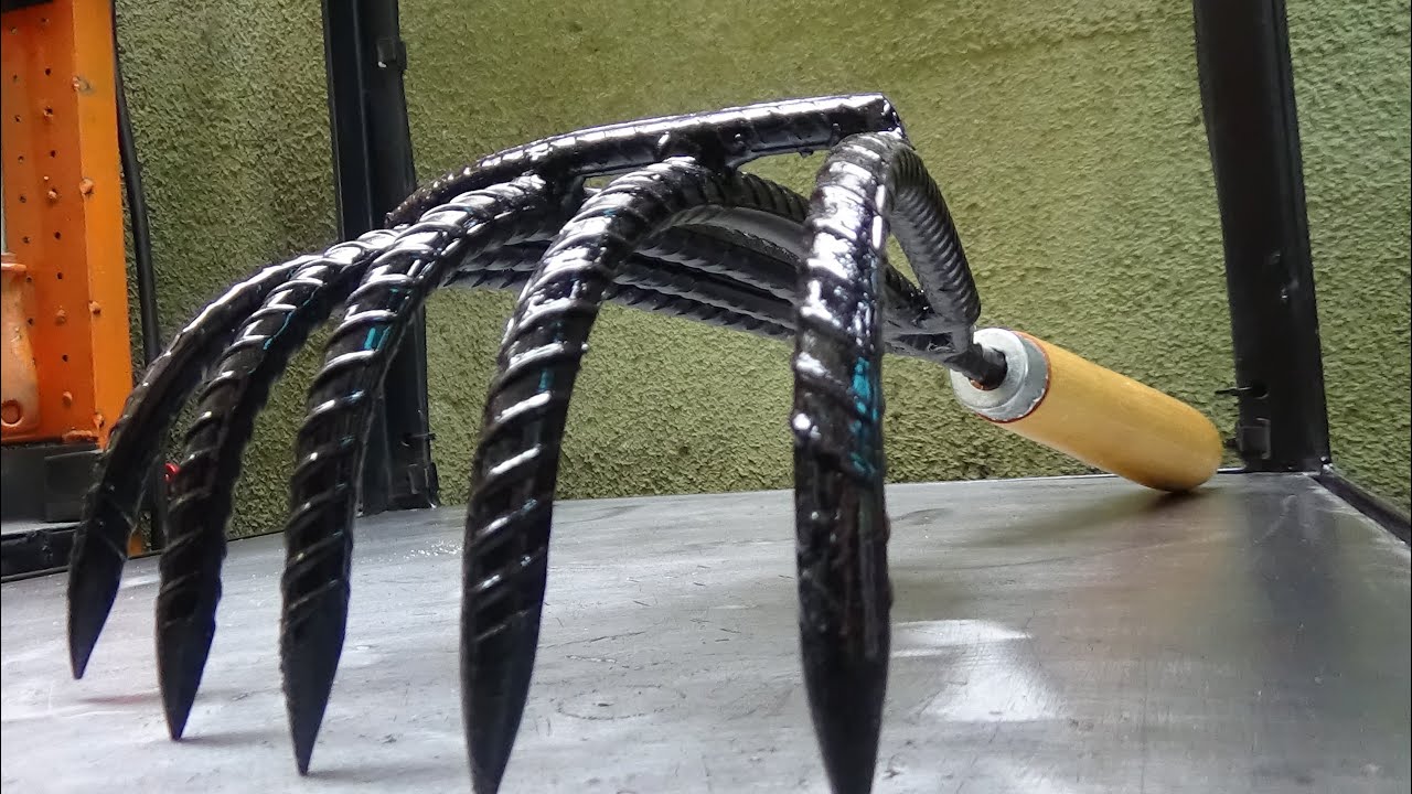 ANCINHO PARA JARDINAGEM DE VERGALHÃO 