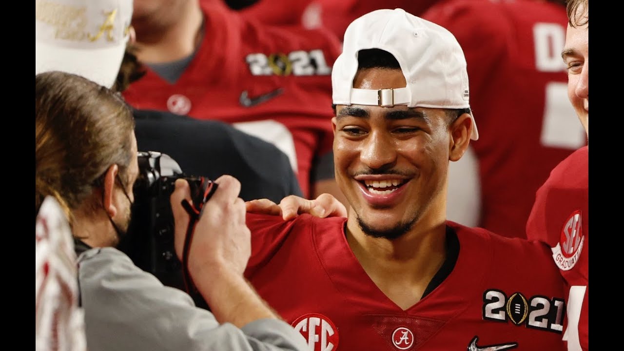 Alabama quarterback Bryce young announces partnership as a college athlete with CashApp | CFB News