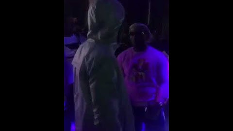 Preme Dibiasi & Machine Gun Kelly in the club wit the vibes