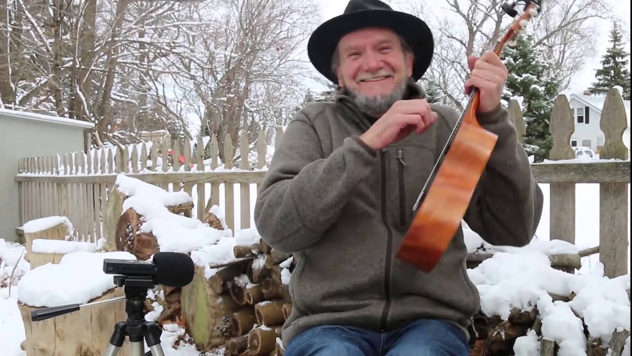 Walking in the Air (The Snowman) Uke YouTube