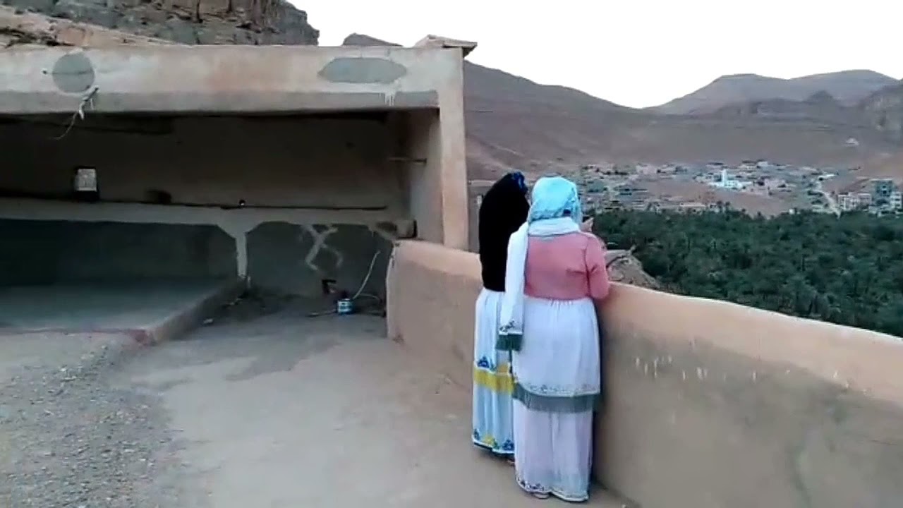 وصلنا إلى البلاد و درنا بكم دورة في بيت جدي (التتمة)