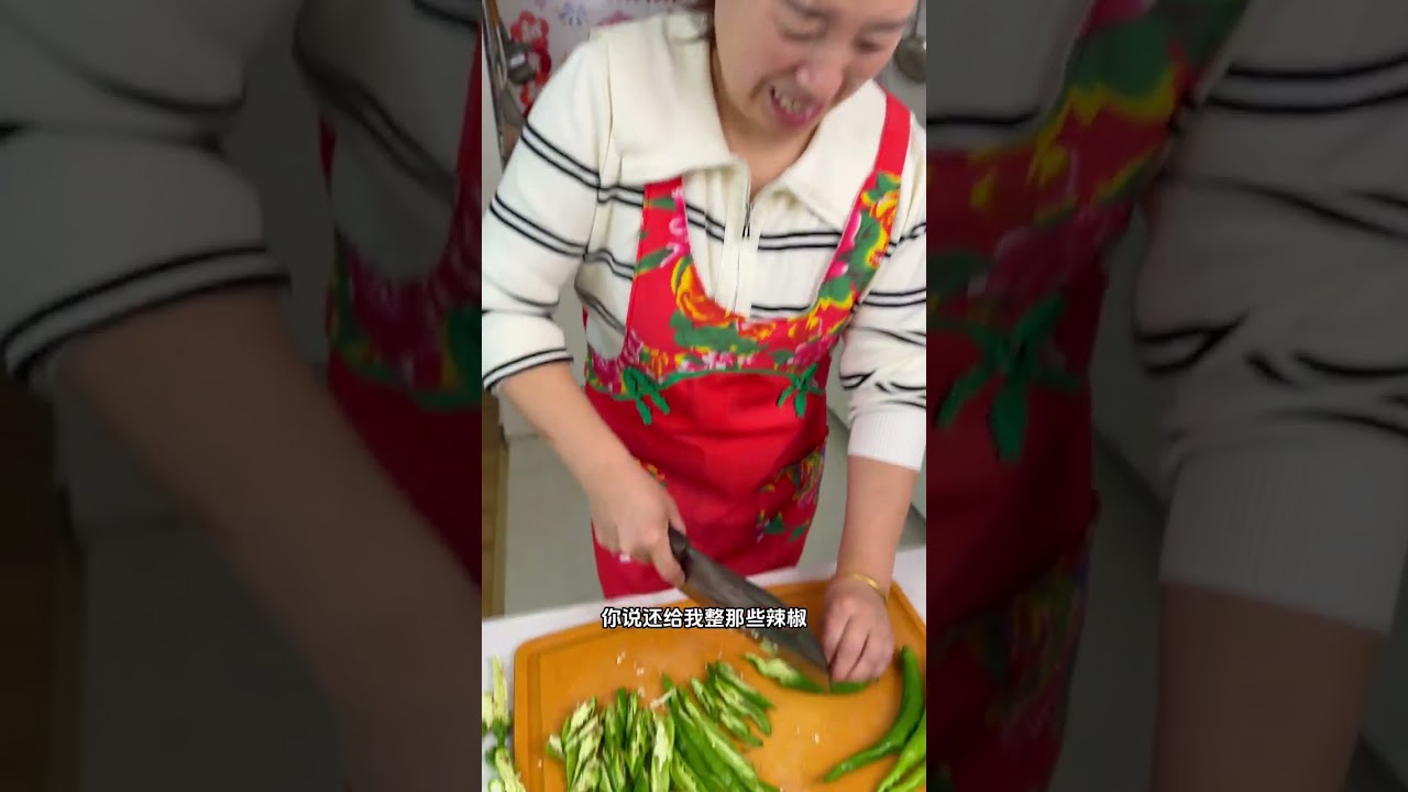 Here comes Sister Liao s delicious recipe for stir-fried pork with chili peppers#Fried