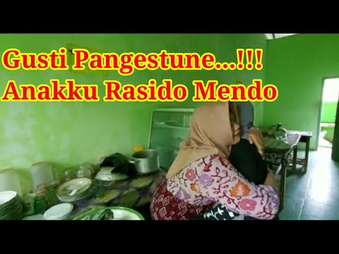 Video: Payung Astrania Yang Anggun. Berkembang