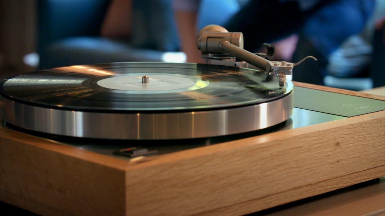 How Does a Turntable Work? - YouTube