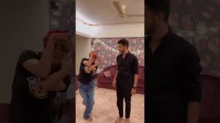 Munawar Faruqui Ruhee Dosani Nazila Most Awaited Video