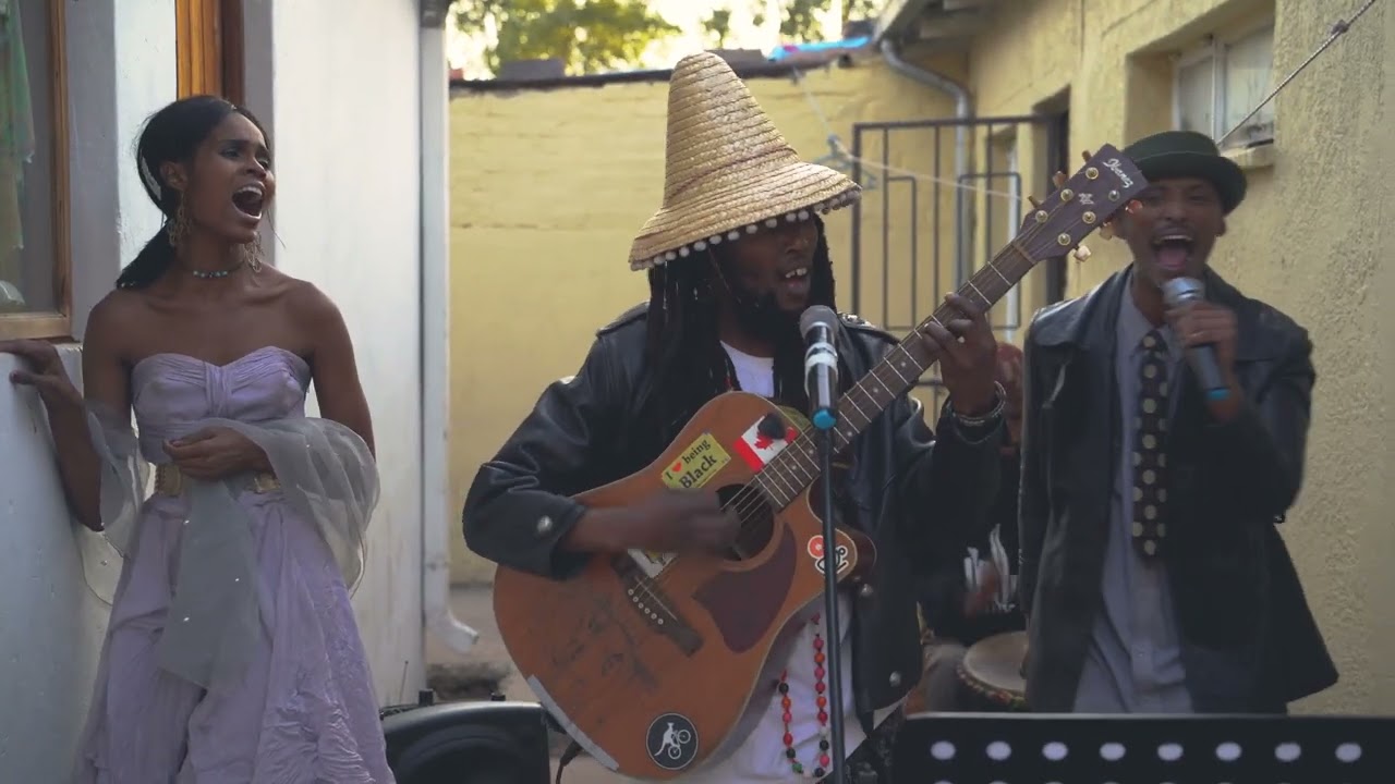 リンダ リンダ／THE BLUE HEARTS アフリカ高校文化祭 AZURI STREET SYMPHONY COVER