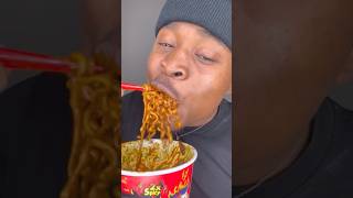 عملت اندومي كوري حار علي طريقة الأجانب  #noodles #shorts