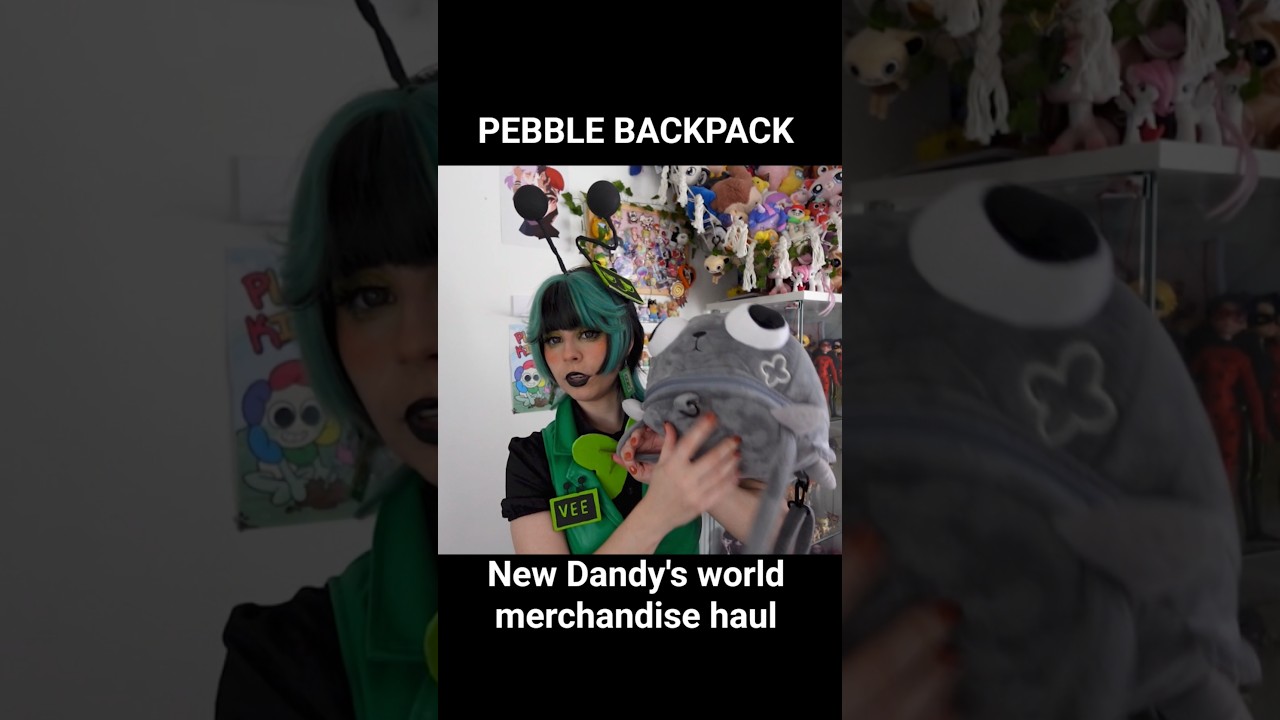 PEBBLE BACKPACK #dandysworld #roblox #cosplay #pebble #VEE #comiccon