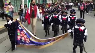 Desfile Con Banderin