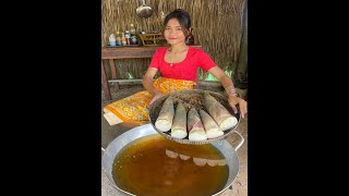 Reaksmey Chef   Fry Fishes With Bamboo Eating Delicious