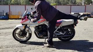 Suzuki GSX1000S Katana 1983